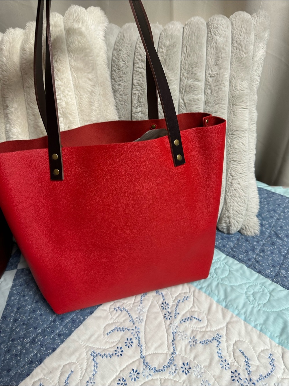Portland Leather Red Large tote - Picture 2 of 4
